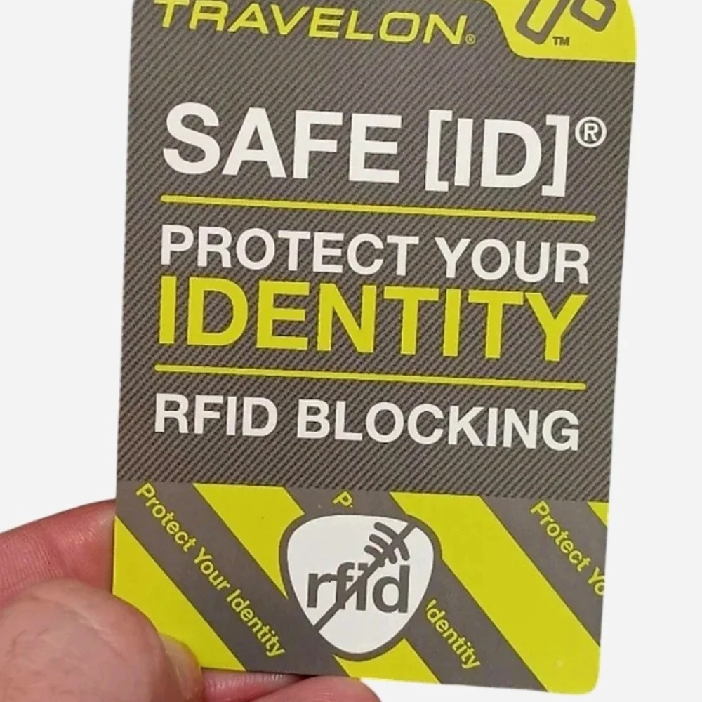 Travelon RFID Blocking Safe ID Wristlet - Picture 5 of 5